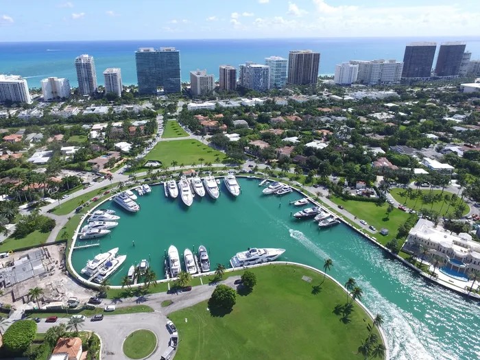 Bal Harbour Yacht Club