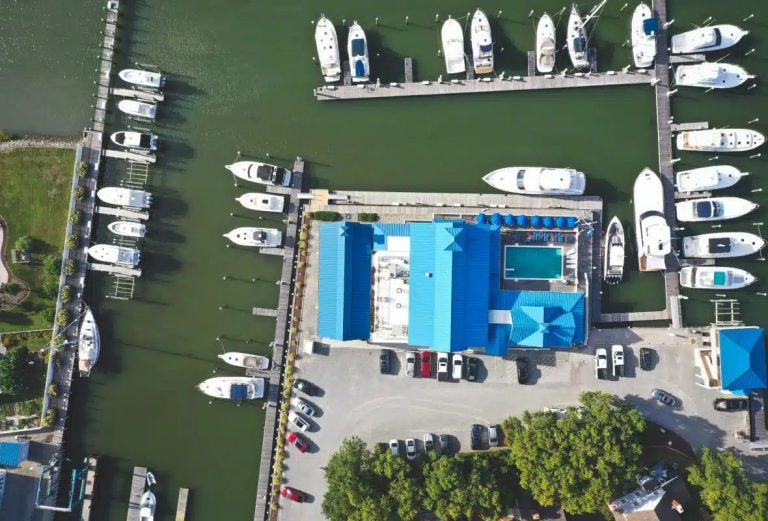 Safe Harbor Bluewater
