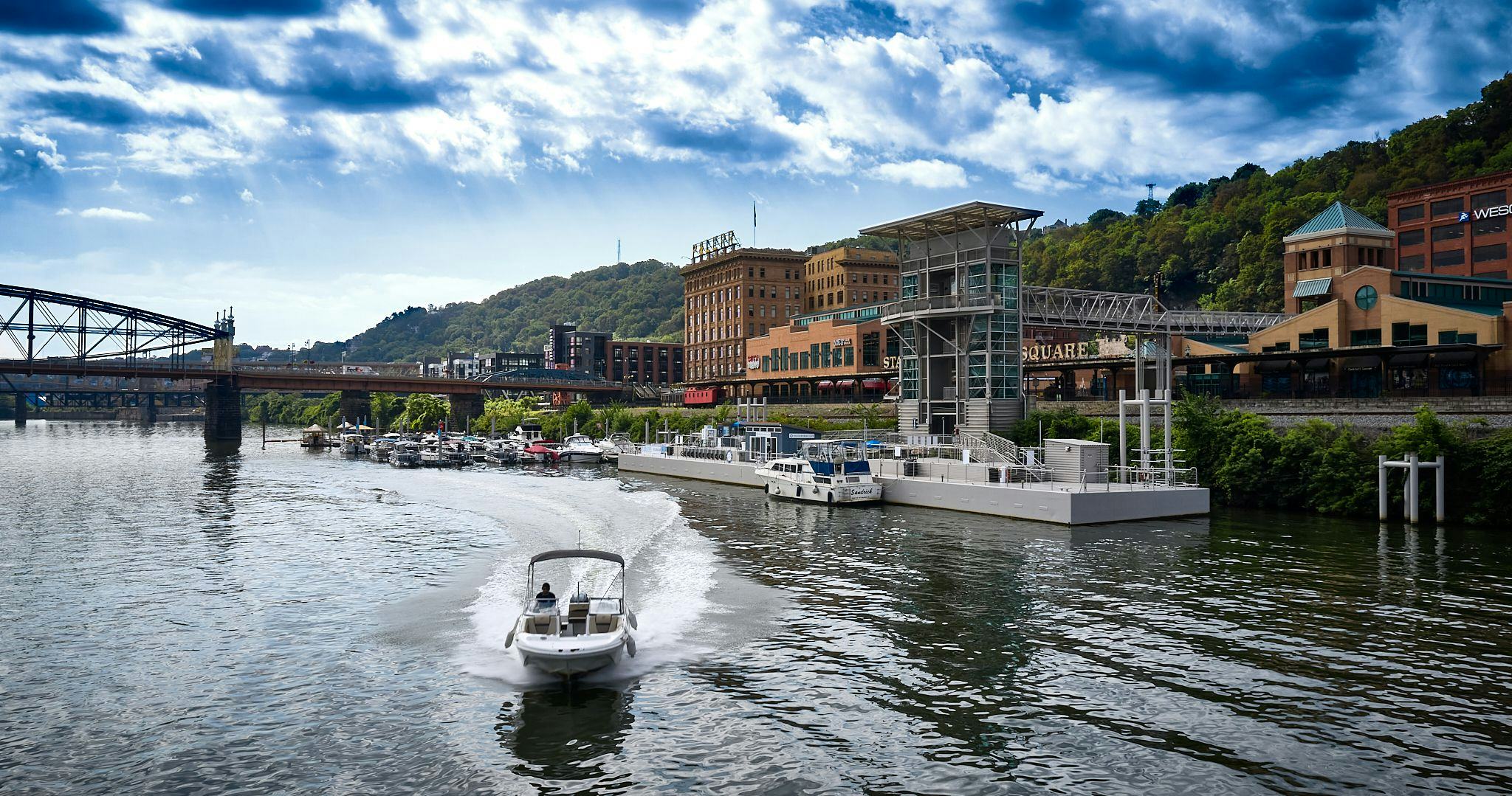 Station Square Landing