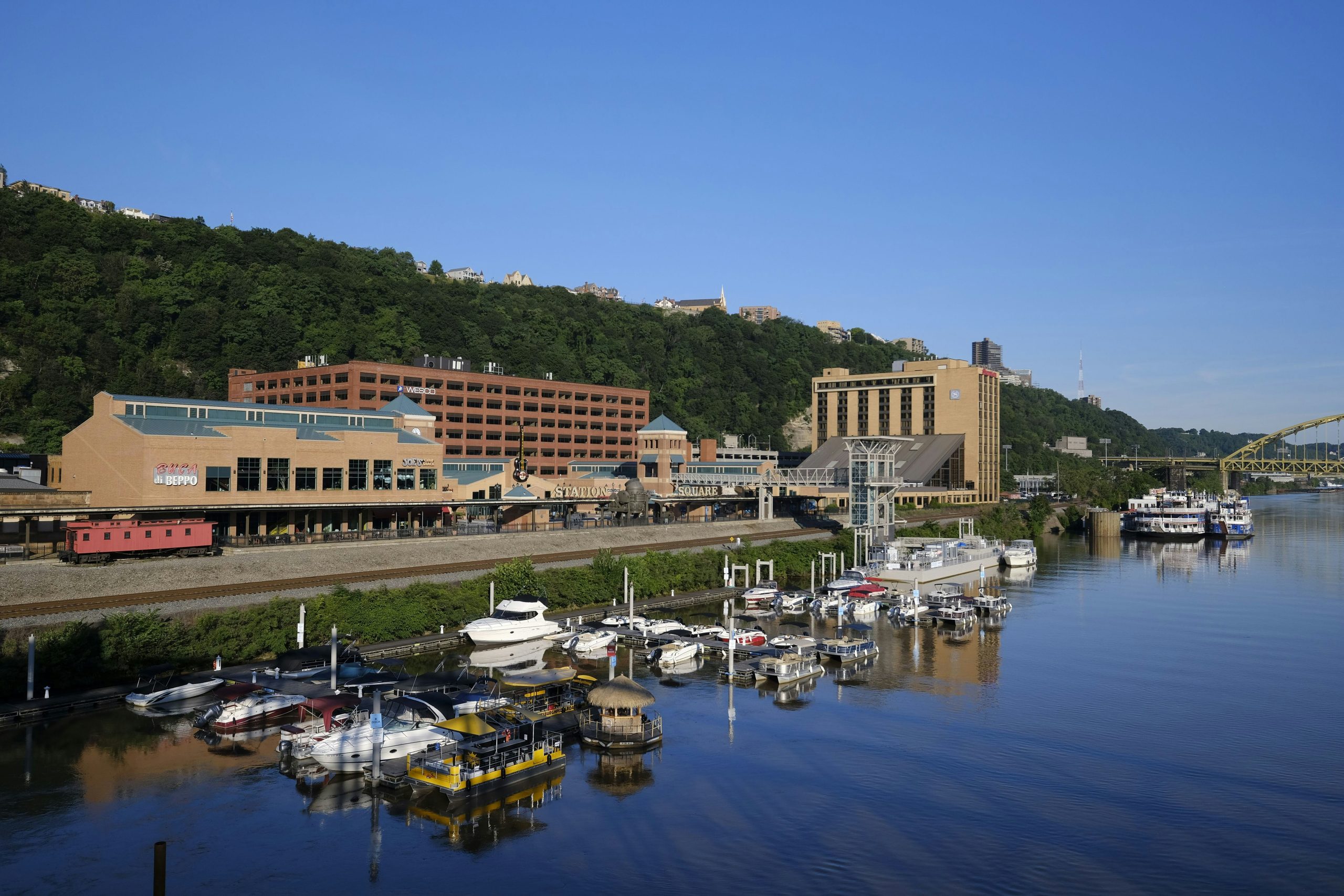 Station Square Landing