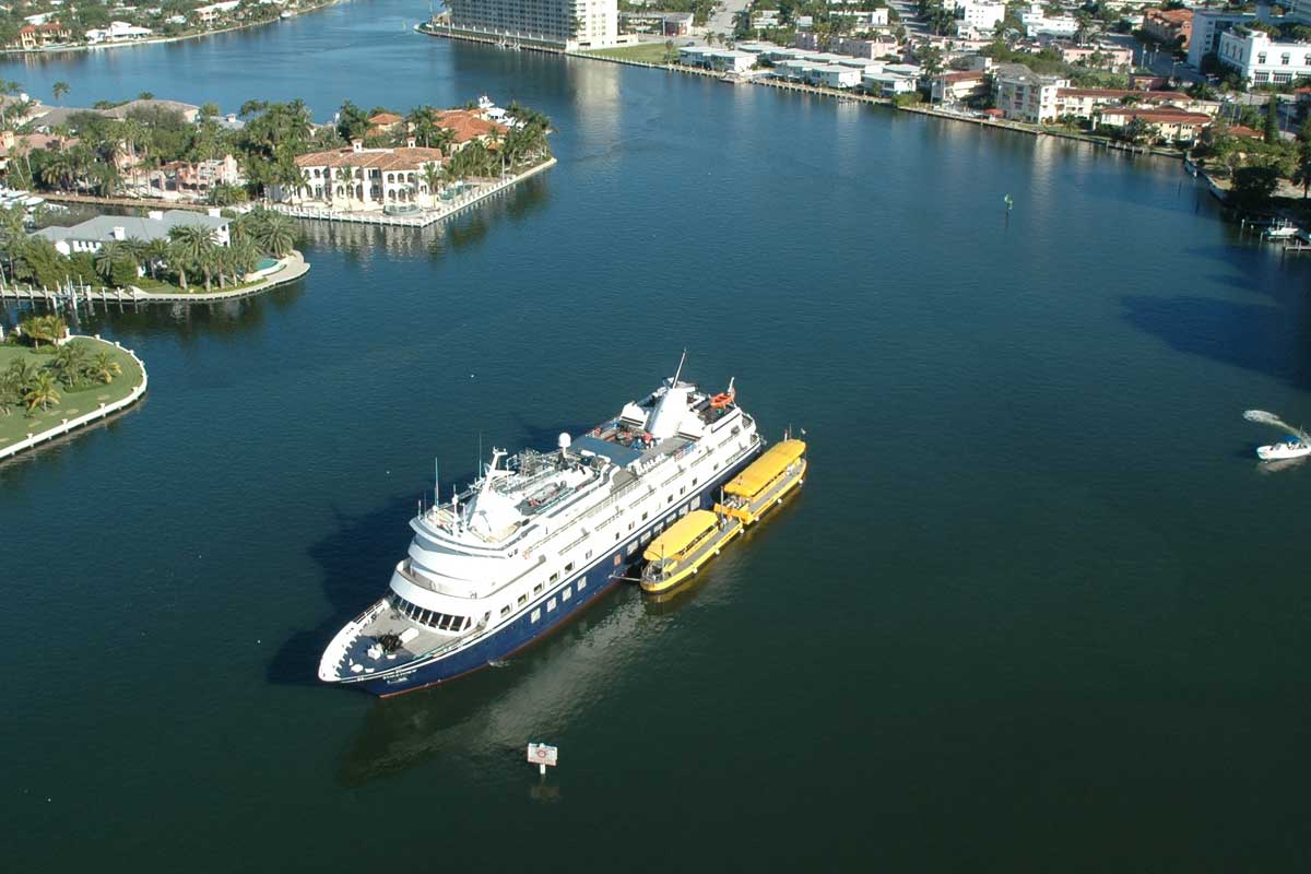 Peterson Fuel Barge (Ft Lauderdale)