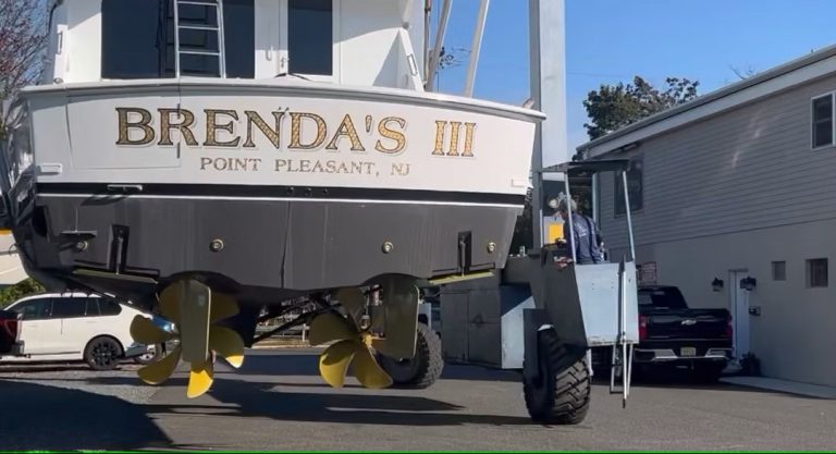 Hoffman's Marina West