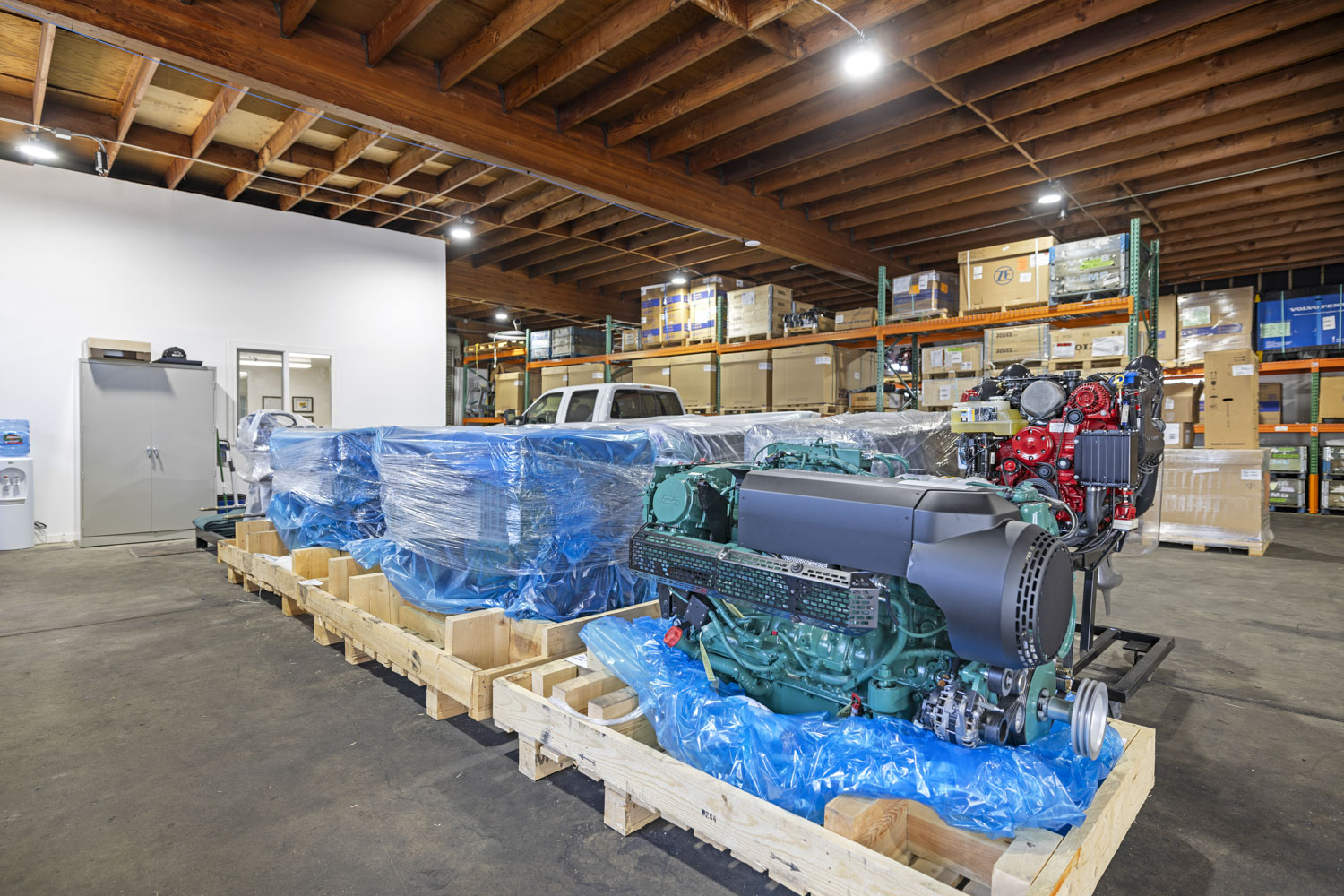 Helmut's Marine (Volvo Penta Dealer)