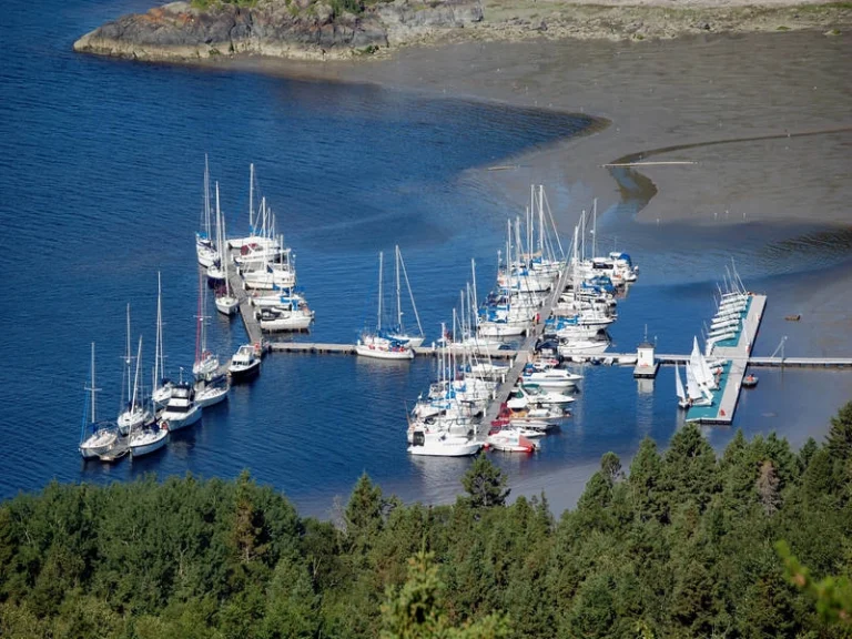 La Baie City Marina