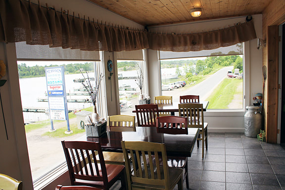 St Amant's Waterfront Inn And Marina