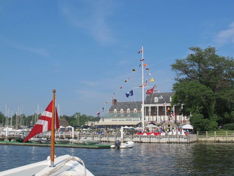 Manhasset Bay Yacht Club