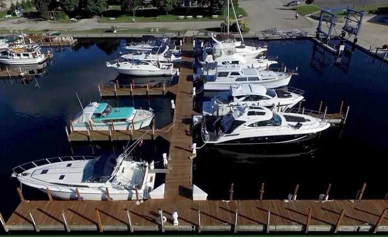 Seng's Marina