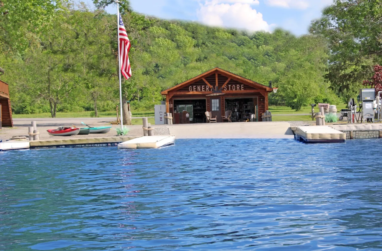 Deruyter Lake General Store