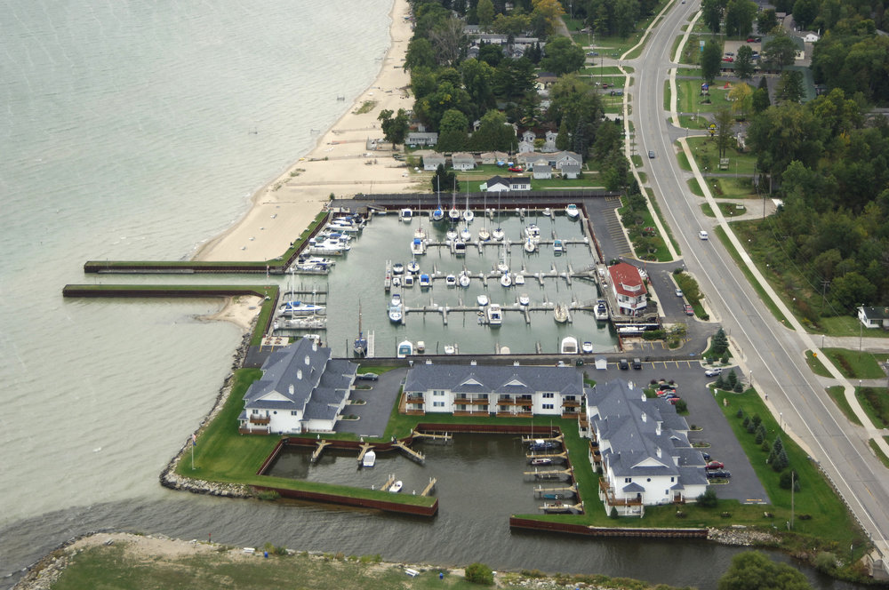 Tawas Bay Condominium Marina