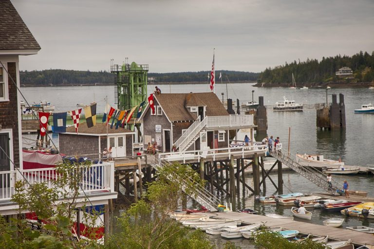 The Casino (North Haven Yacht Club)