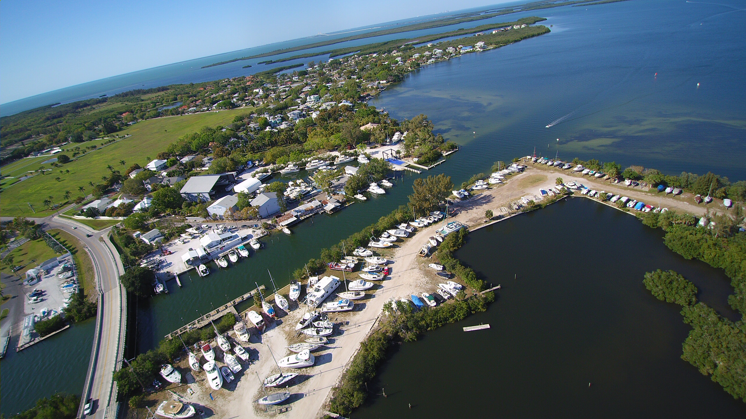 Cut's Edge Harbor Marina