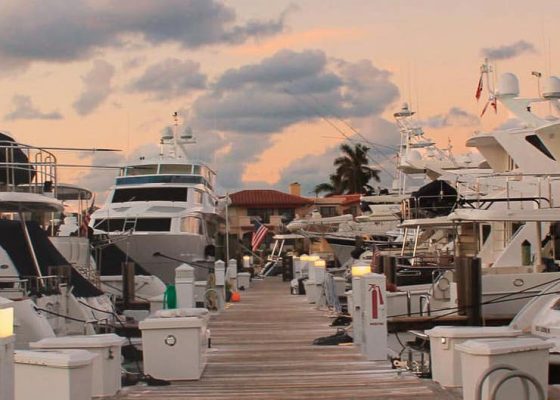 Lighthouse Point Yacht Club