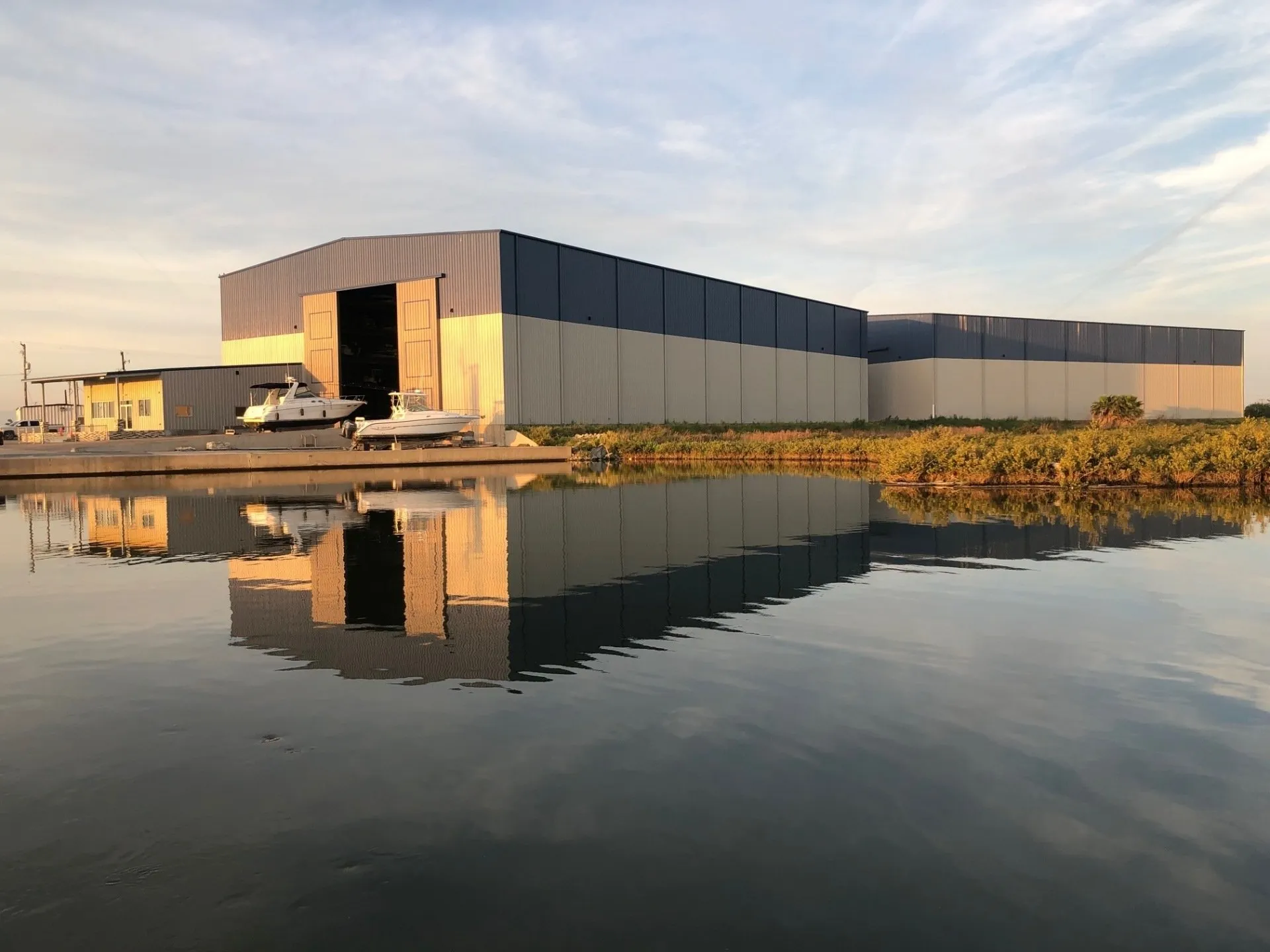 Cove Harbor Marina And Drystack