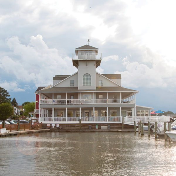 Smithfield Station Marina, Restaurant, & Hotel
