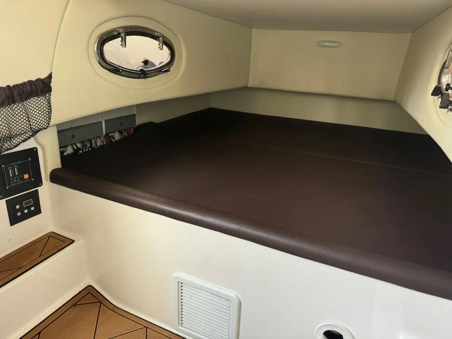 Oakdale Yacht Service