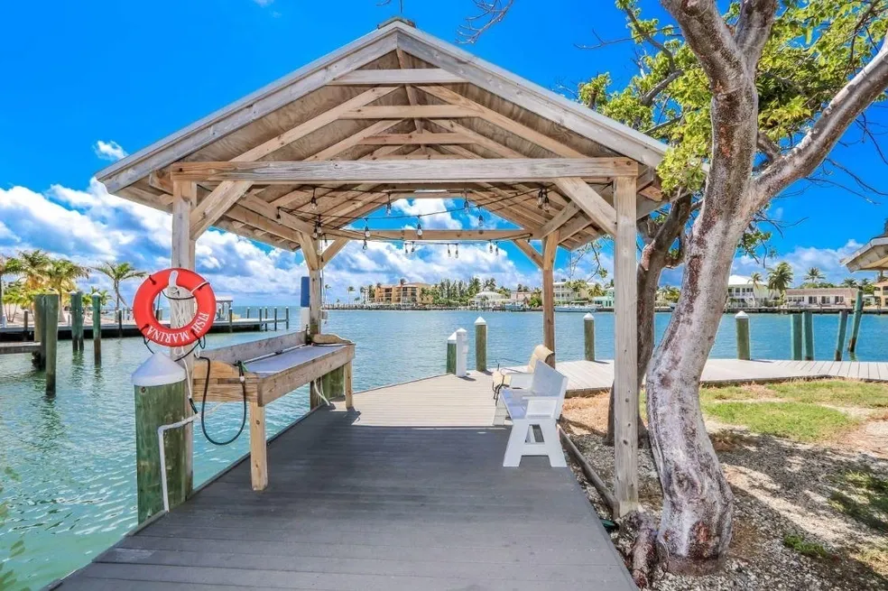 Bonefish Marina And Condo Association
