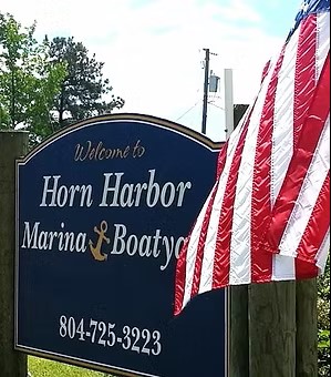 Horn Harbor Marina