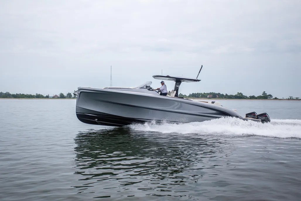 Castaways Yacht Club