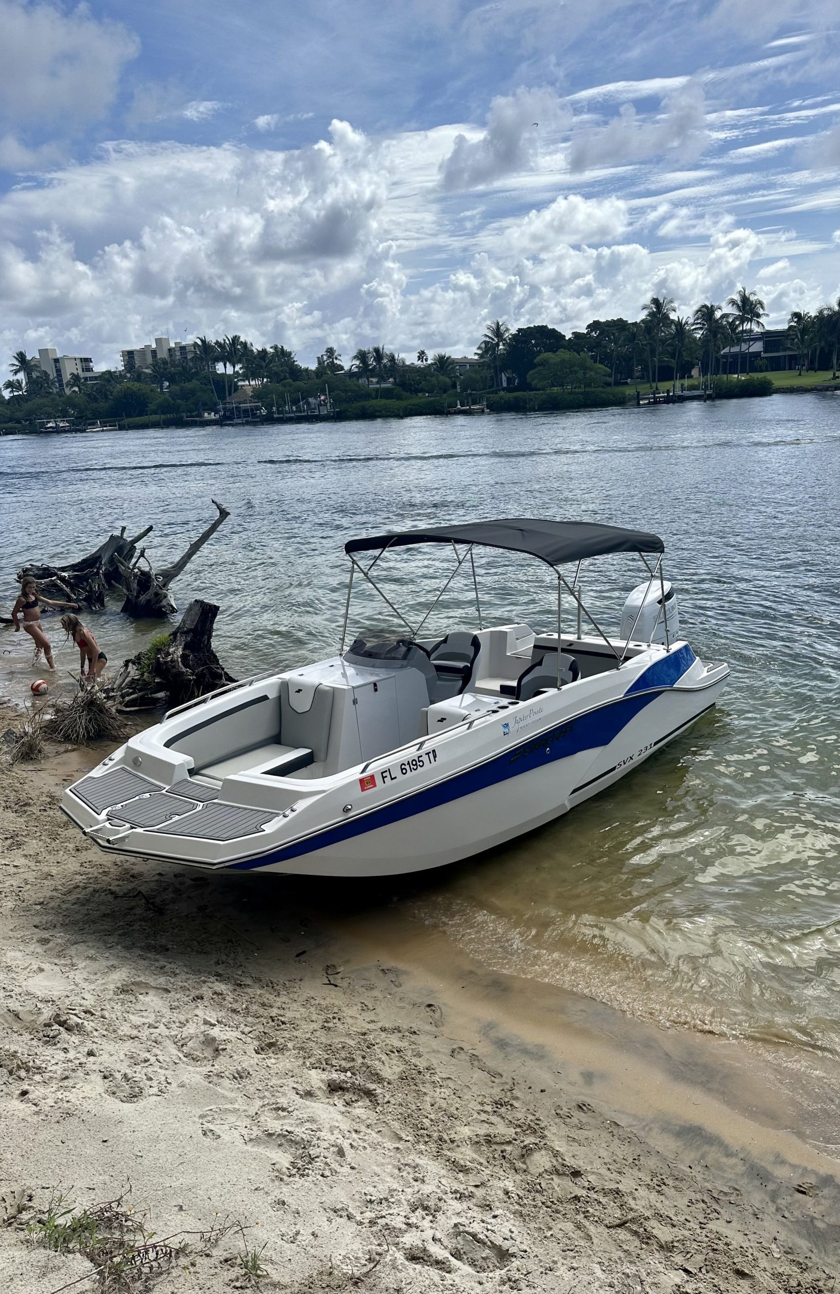 Jupiter Pointe Club And Marina