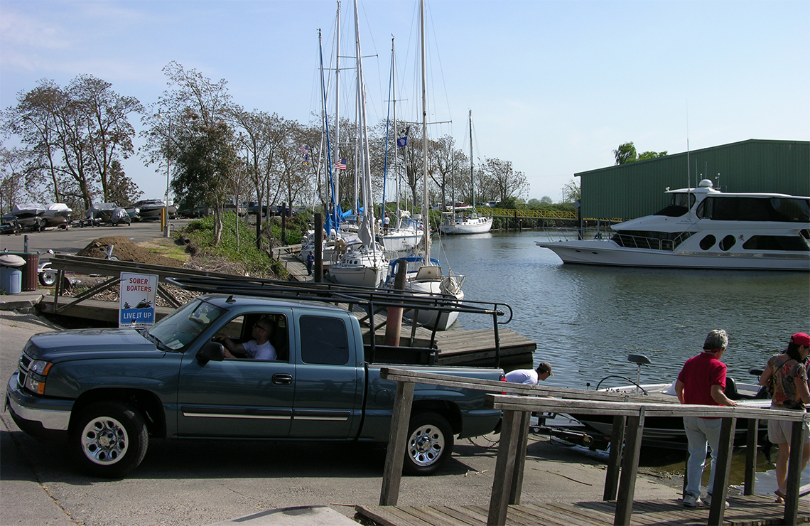 Tiki Lagun Resort And Marina
