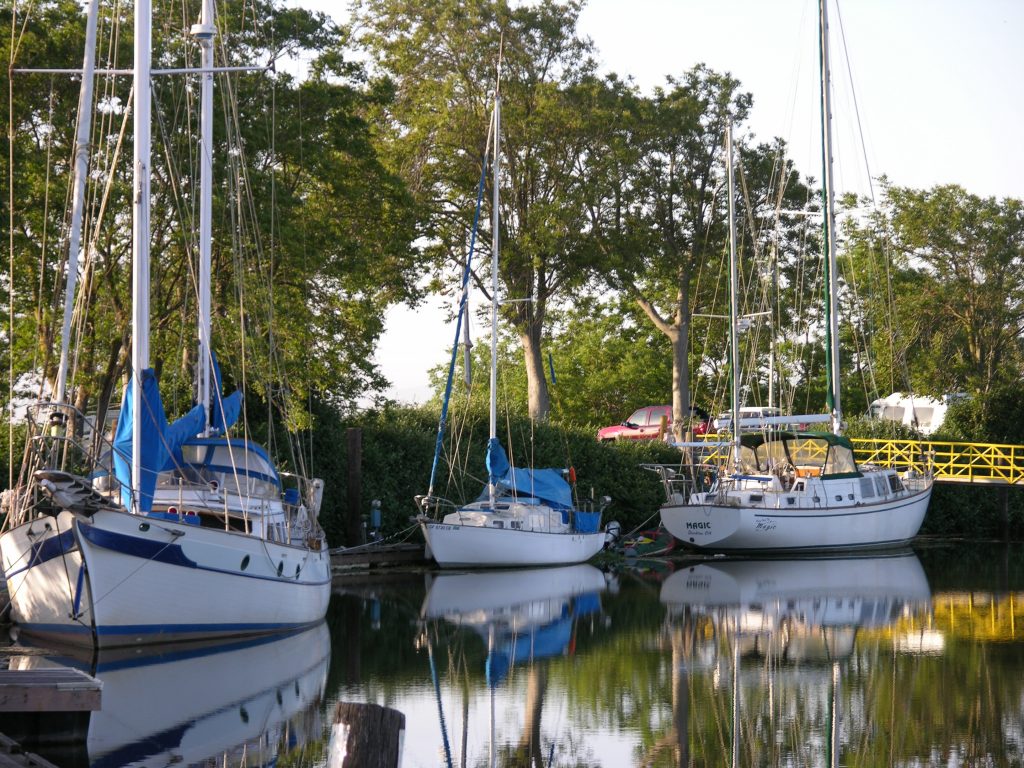 Tiki Lagun Resort And Marina