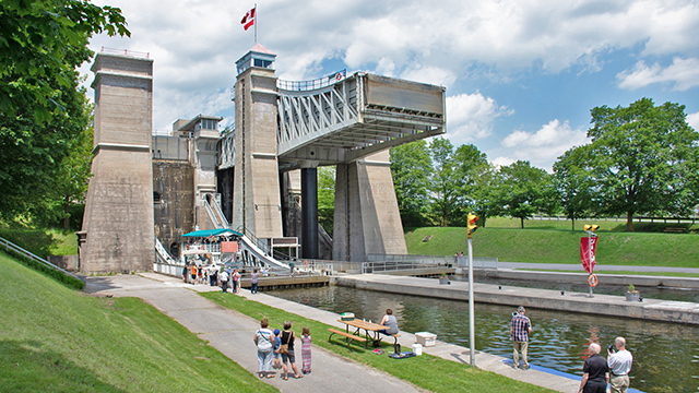 Lock 37, Bolsover, Parks Canada