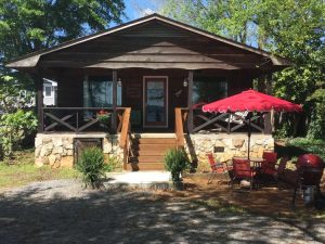 North Alabama Sailing Marina On Lake Guntersville