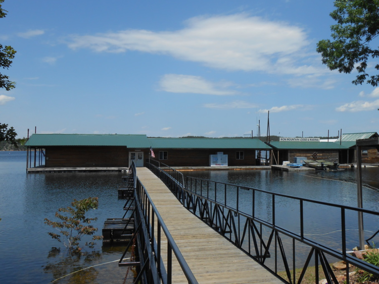 Iron Mountain Lodge And Marina