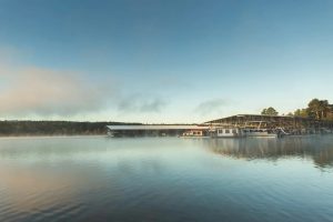 Self Creek Lodge And Marina