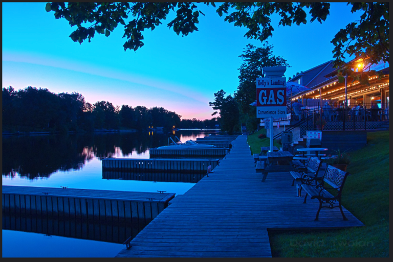 Kelly's Landing Restaurant