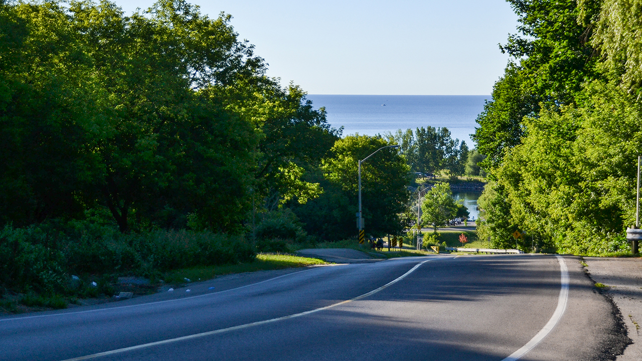 Cathedral Bluffs Yacht Club