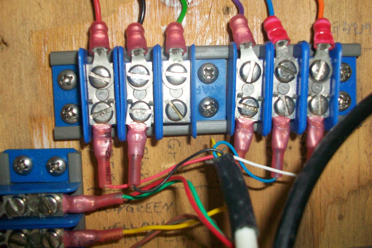 Dark Harbor Boat Yard