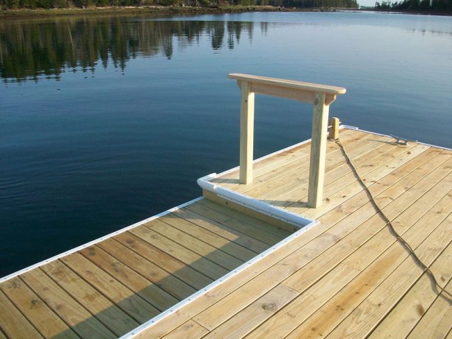 Dark Harbor Boat Yard