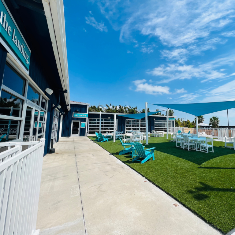 Bluff's Landing Marina And Lodge