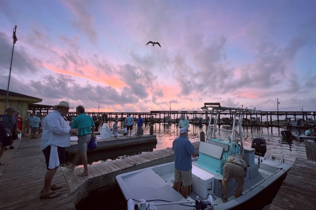 Bluff's Landing Marina And Lodge