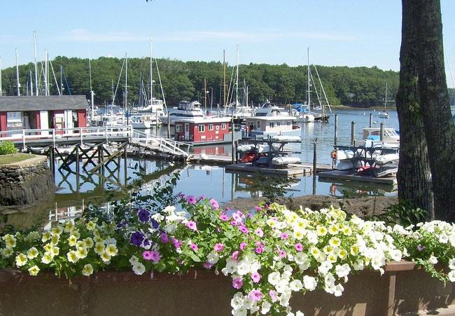 Robinhood Marina