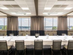 The Lodge Of Four Seasons