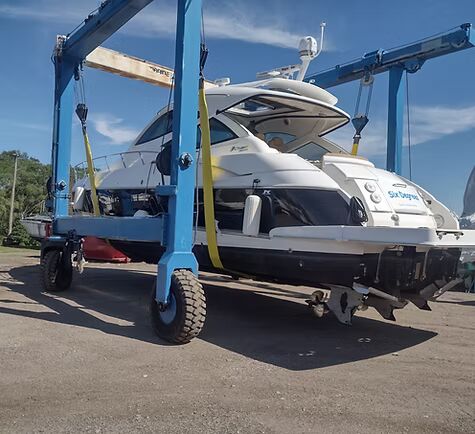Pier 11 Marina