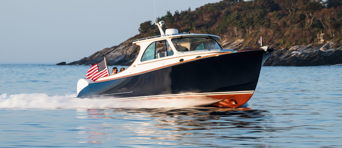Hinckley Yacht Services - Southwest Harbor