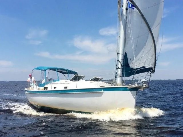 Mccotters Marina And Boatyard