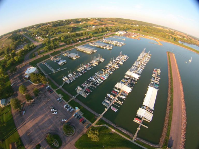 Lewis And Clark Marina And Resort
