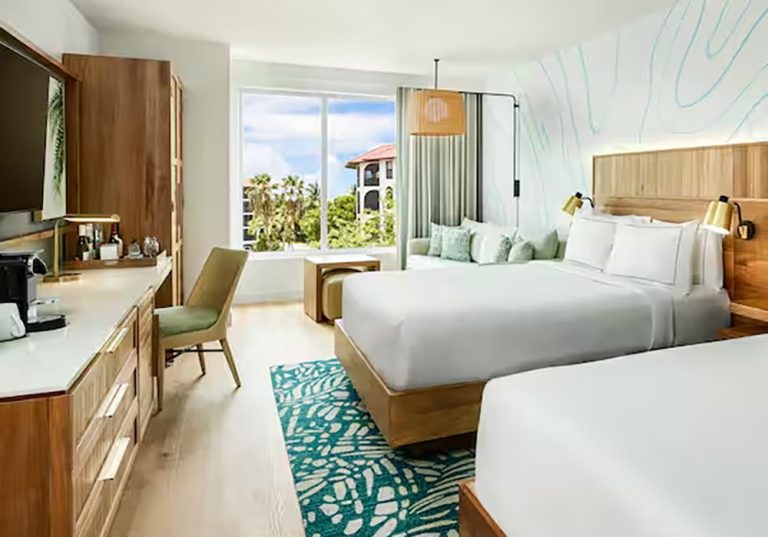 Marlin Bay Resort & Marina