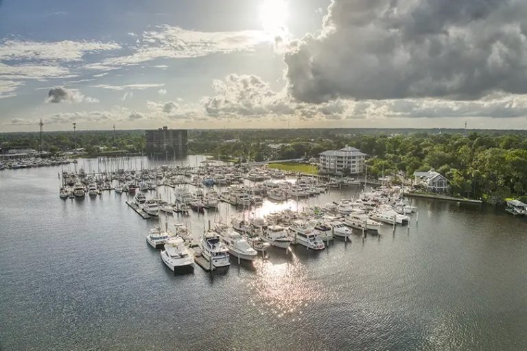 Port 32 Jacksonville At Ortega Landing