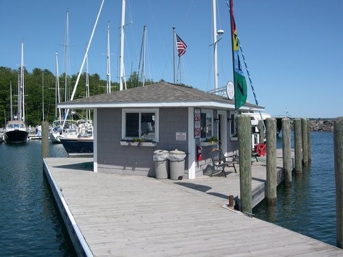 Pike's Bay Marina