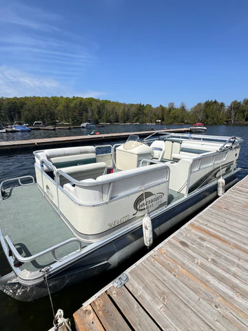 Kennisis Lake Marina Ltd