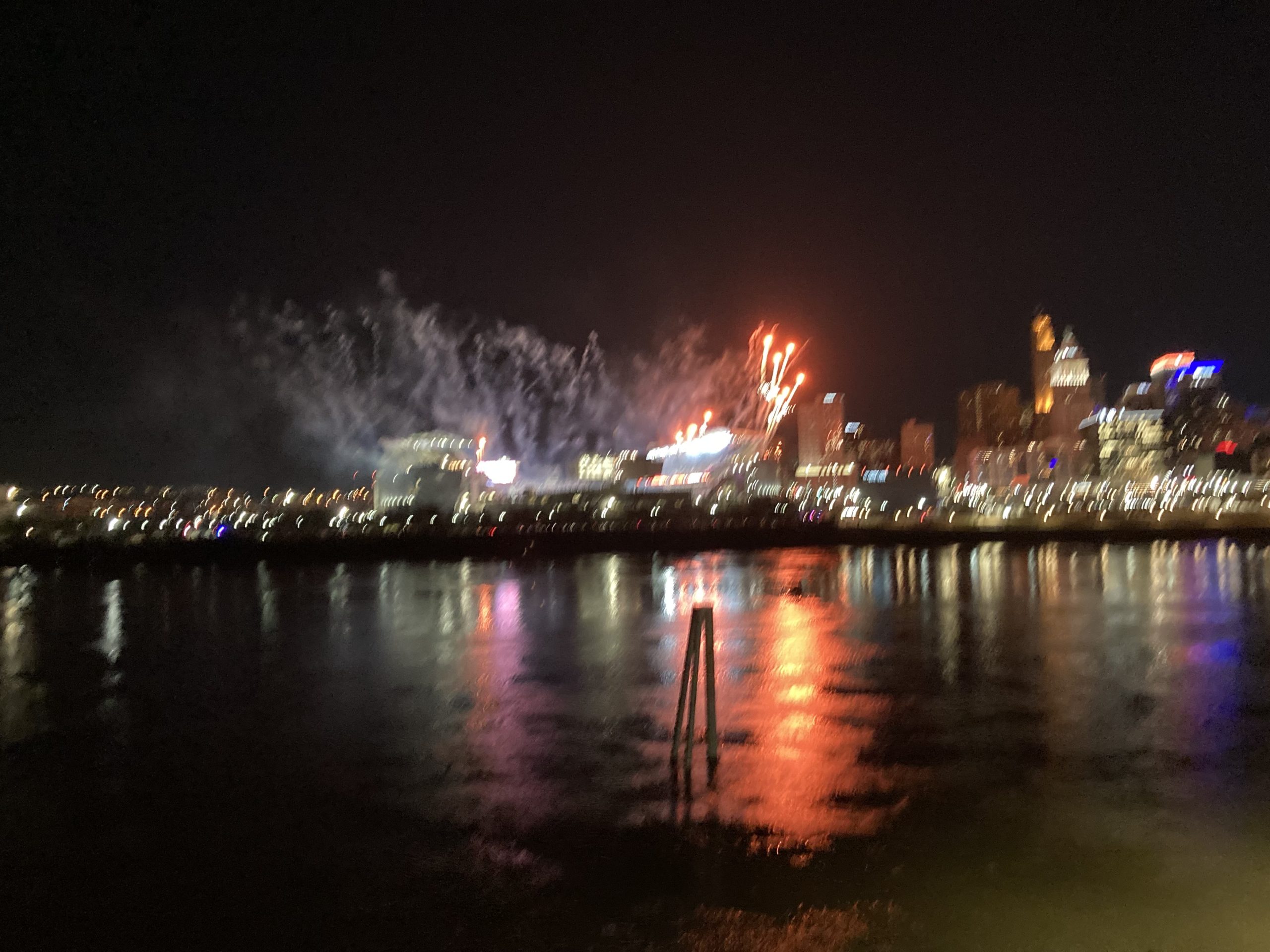 Four Seasons Yacth Club