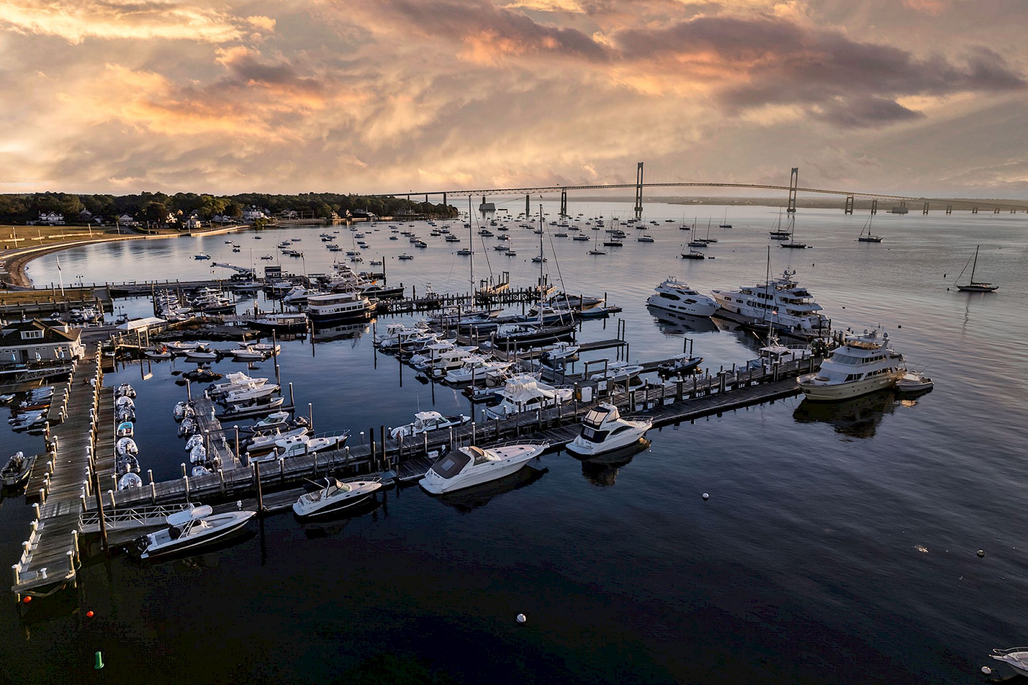 Conanicut Marina Services