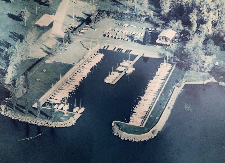 Le Yacht Club De Baie D'Urfe