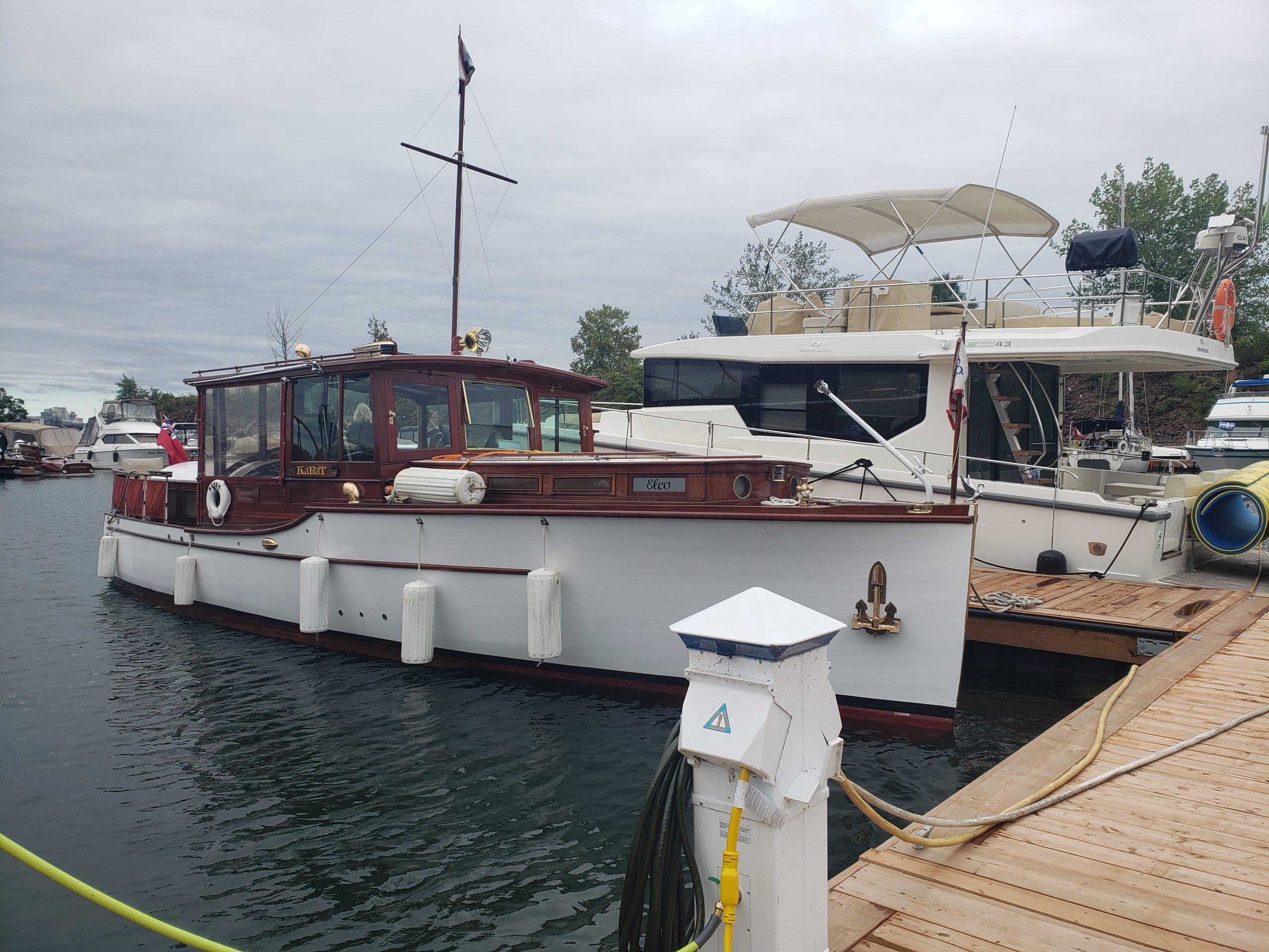 Port De Plaisance Laronde
