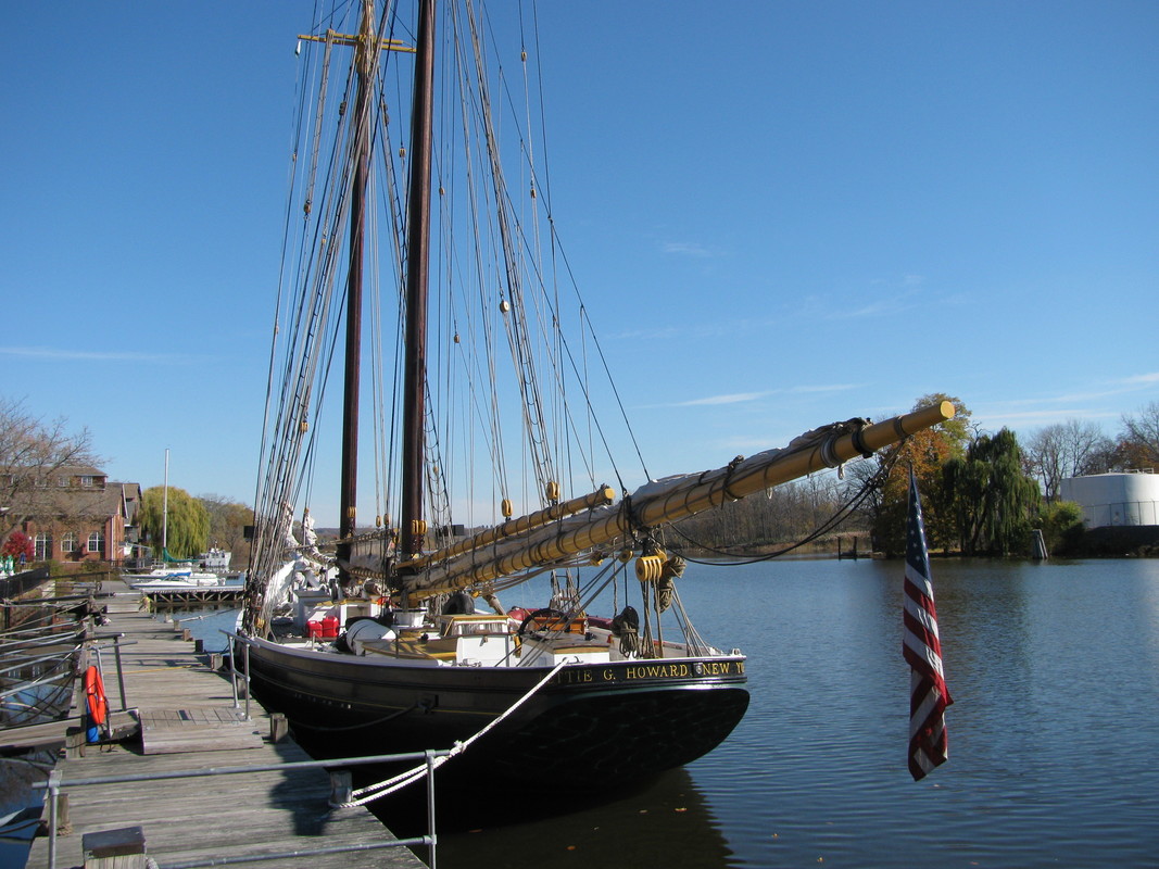 Hudson River Maritime Museum And Riverport Wooden Boat School